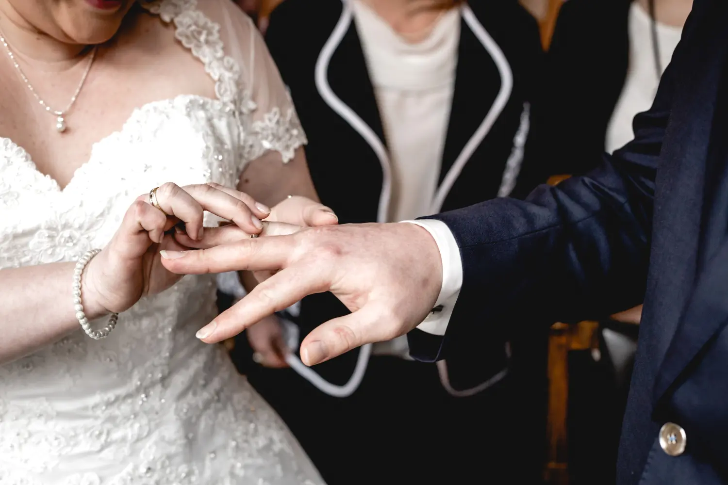 Hochzeitspaar-Fotoshooting von Vanessa Lidynia